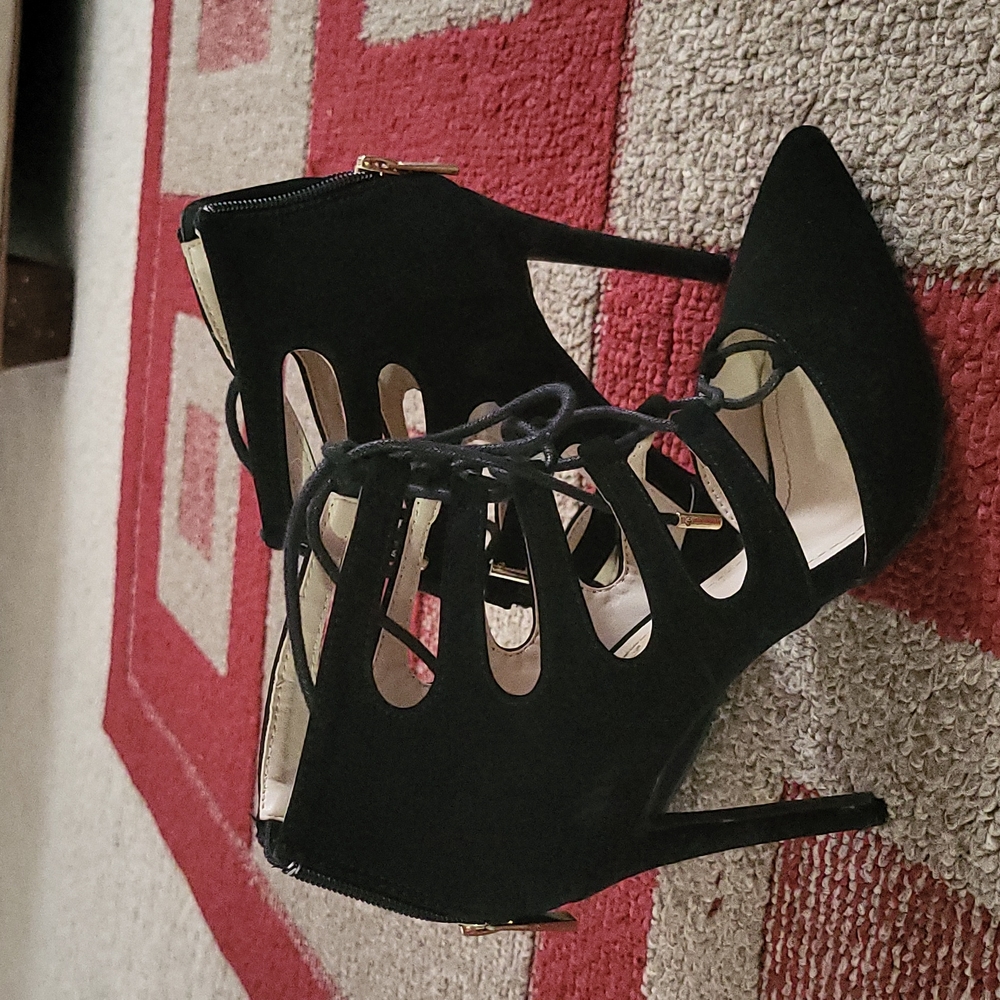 Black heels